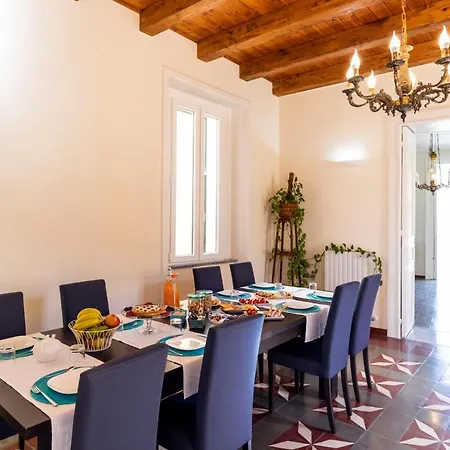 Pastis - Boutique By Kalavria Holidays Bed & Breakfast Tropea